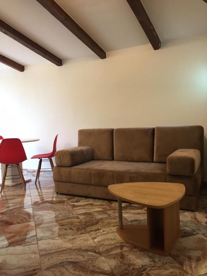 One-Bedroom Apartment, Wifi, Airco, Parking, Washing Machine, Grill 梅杜林 外观 照片