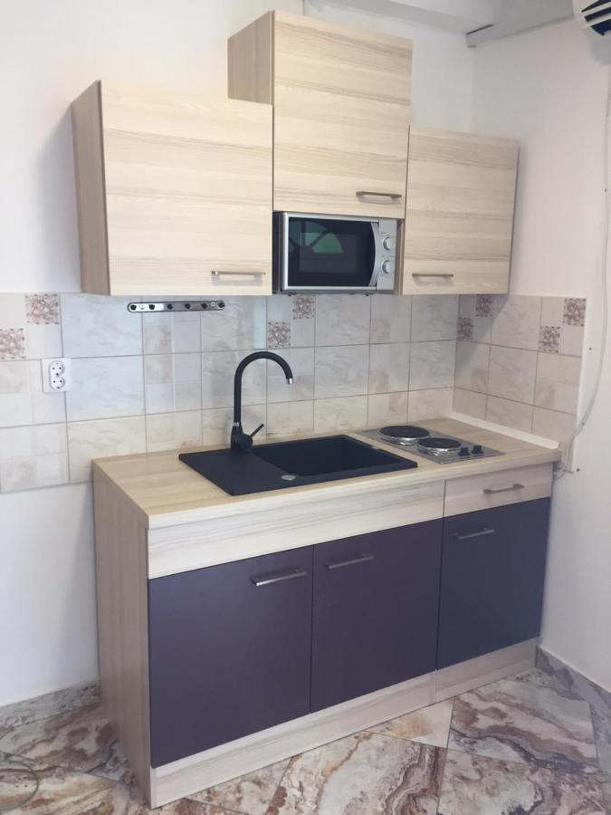 One-Bedroom Apartment, Wifi, Airco, Parking, Washing Machine, Grill 梅杜林 外观 照片